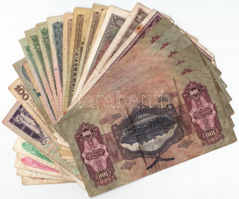 27db-os nagyrészt magyar, és külföldi bankjegy tétel, közte Lengyelország, Kuvait, Csehszlovákia stb. bankjegyeivel T:III,III- közte szakadás, anyaghiány, folt - Image 2