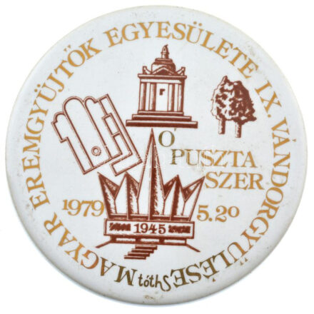 Tóth Sándor (1933-2019) 1979. 'MÉE IX. Vándorgyűlés Ópusztaszer' porcelán egyoldalas emlékérem (100mm) T:1