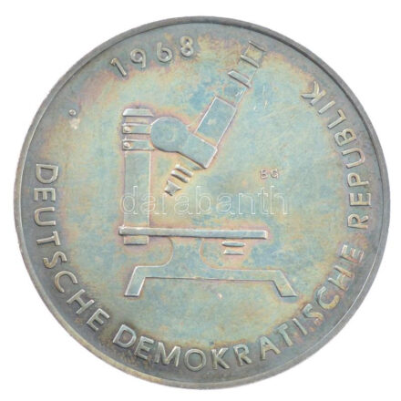 Német Demokratikus Köztársaság 1968. 'Max von Pettenkofer' kétoldalas ezüstözött fém emlékérem (40mm) T:1- GDR 1968. 'Max von Pettenkofer' two-sided silver-plated commemorative medallion (40mm) C:AU