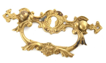 Antik bronz fiókhúzó, 11,5 cm