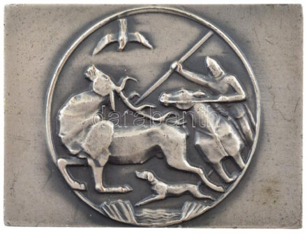 1971. 'Vadászati Világkiállítás - Budapest 1971' kétoldalas, ezüstpatinázott bronz emlékplakett (50x70mm) T:2 patina, kopott ezüstözés
