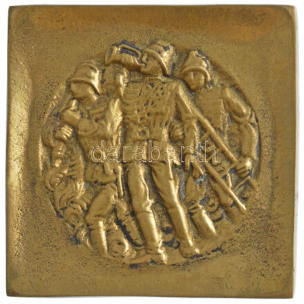 DN egyoldalas fém tűzoltó plakett (95x95mm) T:2,2- patina