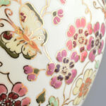 Zsolnay porcelán pillangó mintás áttört kaspó. Kézzel festett, jelzett, hibátlan. d: 18 cm, m: 17 cm - Image 3