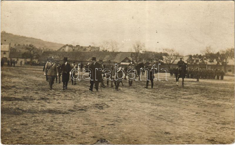 Első világháborús olasz front, olasz fenségek / WWI Italian front with Italian military officers. photo (fl)