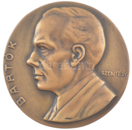 Szentesy Hiesz Géza (1896-1975) ~1950-1960. 'Bartók' öntött, egyoldalas bronz emlékérem (102mm) T:1