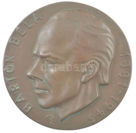 Madarassy Walter (1909-1994) DN 'Bartók Béla 1881-1945' egyoldalas öntött bronz emlékérem (110mm) T:1- patina