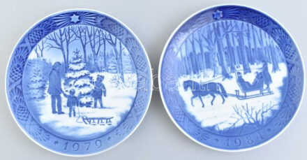 2 db Royal koppenhágai dísz tányér, 1979, 1984, jelzett, kopott, d: cca. 18 cm