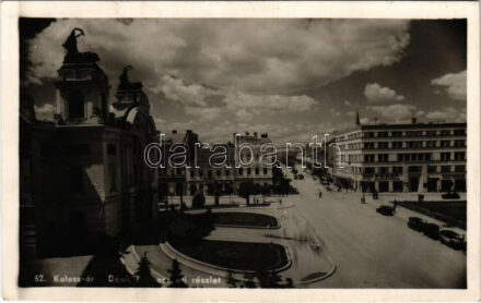 1940 Kolozsvár, Cluj; Deák Ferenc út, Ford képviselet, cukrászda, Dr. Halász gyógyszertár, Dombi, St. Penes üzlete, Perry Automobile Plymouth Dodge / street, automobiles, shops, confectionery, pharmacy + '1940 Kolozsvár visszatért' So.