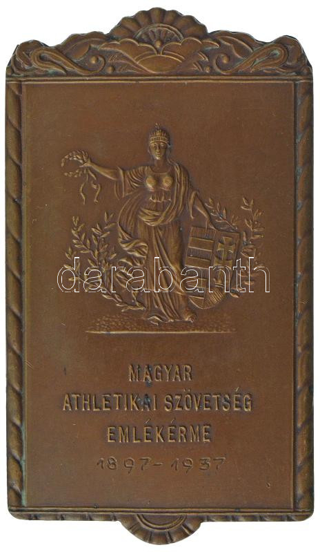 1937. 'Magyar Athletikai Szövetség emlékérme 1897-1937' bronz emlékplakett, 'Ludvig' gyártói jelzéssel (44x78mm) T:2