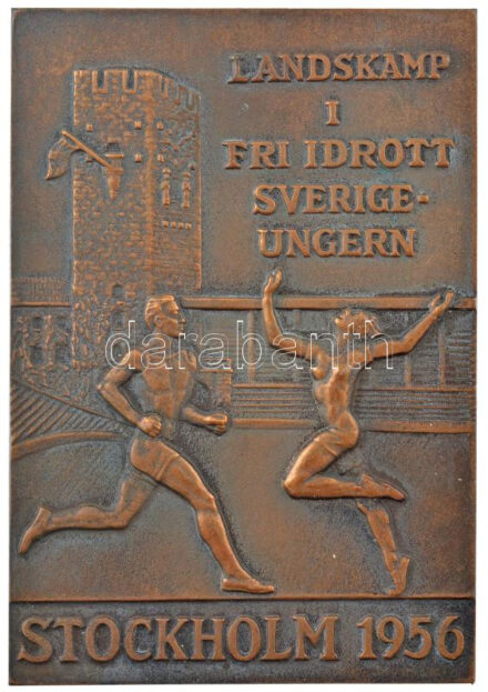Svédország 1956. 'Nemzetközi szabadverseny - 1956 Svédország-Magyarország' bronz atlétikai díjplakett 'Westins Stockholm' gyártói jelzéssel és '3. Pris Häck 400m' gravírozással a hátoldalán. Szign.: AH(?) (57x84mm) T:1-,2 Sweden