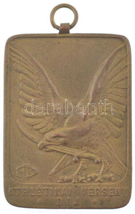 ~1930. 'Debreceni Egyetemi Athletikai Club (DEAC)' bronz sportplakett füllel, hátoldalán 'D.E.A.C. I. díj' gravírozással (37x51mm) T:2