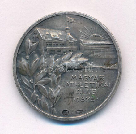 1938. 'Magyar Athletikai Club 1875' kétoldalas, jelzett Ag emlékérem 'LE' beütéssel (12,53g/0.800/28,5mm) T:2 patina