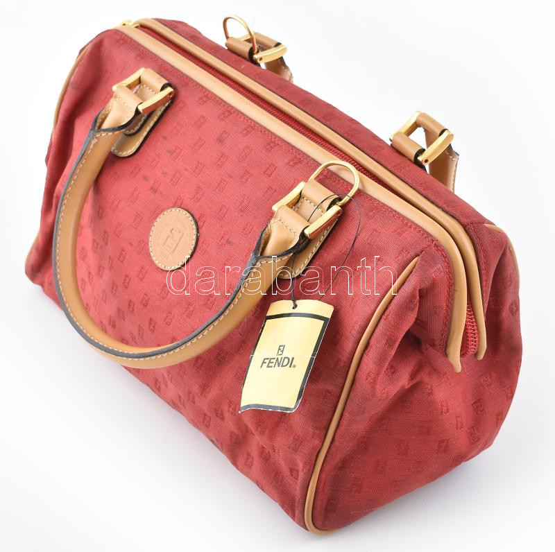 Fendi Speedy Vintage Monogram kézitáska újszerű állapotban. Eredetiség garanciával.Bolti ár: 420.000 HUF