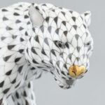 Herend- Tigris fekete hálós és arany festéssel. Méret L (20cm x 9,2cm x 8,5cm), hibátlan állapot. Jelzett. - Image 4