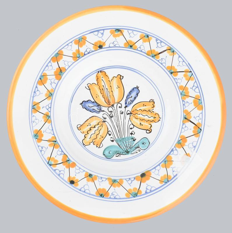 Habán dísztányér múzeumi másolat. Kézzel festett, jelzett, hibátlan 23 cm