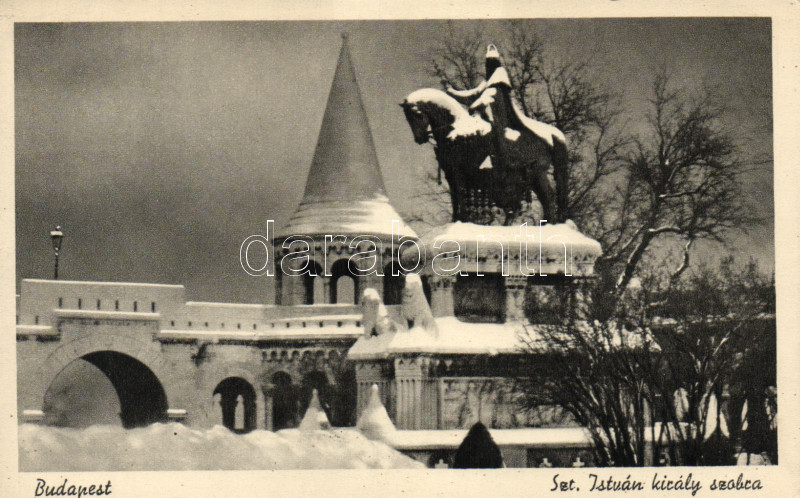 Budapest I. Szent István szobra télen