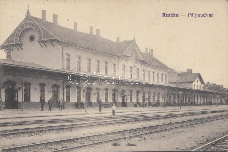 Ruttka, vasútállomás / railway station