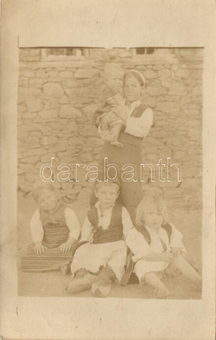 Bogovina, group of children, folklore, photo