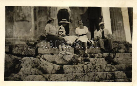 Athens, Pantheon, group photo (EK)