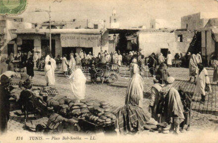Tunis, Place Bab-Souika / square, market