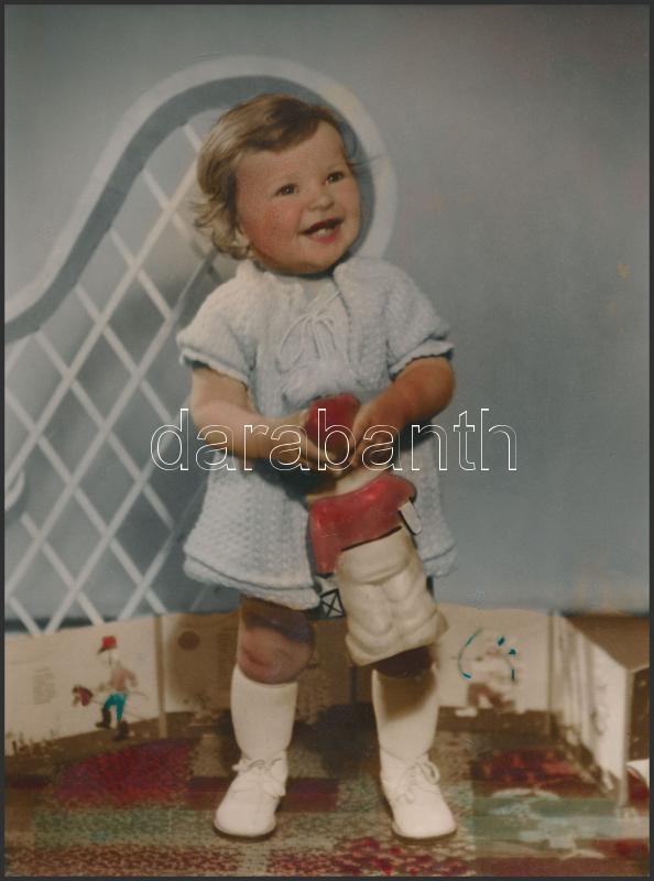 cca 1962 Színezett gyerekfotók kerti törpével, 2 db vintage fotó, 24x18 cm - Image 2