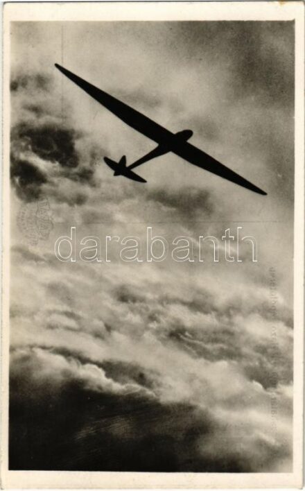 Budapest III. Hármashatár-hegy, vitorlázó repülőterep, vitorlázó repülőgép. Kiadja a Magyar Cserkészszövetség, Nád Andor felvétele / Hungarian glider airport, glider