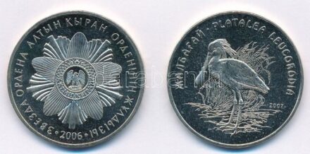 Kazahsztán 2003-2005. 50T Cu-Ni (2xklf) 'Altyn Kyran csillaga, Kanalasgém' T:1- Kazakhstan 2003-2005. 50 Tenge Cu-Ni (2xdiff) 'Star of Altyn Kyran, Crested Spoonbill' C:AU Krause KM#77, KM#81