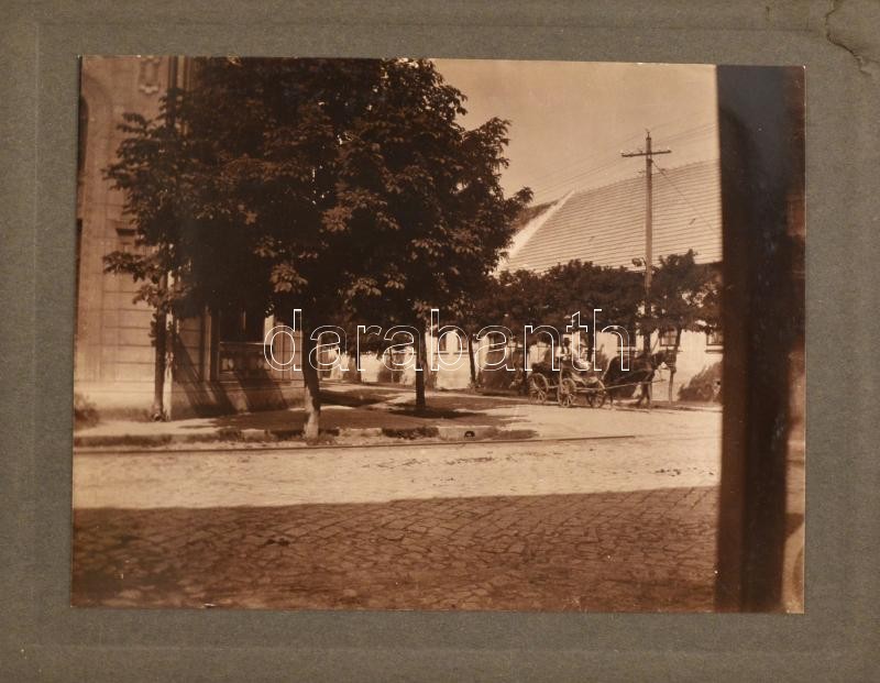 cca 1920 Gyula, a várost bemutató fotóalbum 11 db városképpel + 1 db kutyát ábrázoló fotóval, album sarkai sérültek, de a fotók épek, 9×11,5 cm - Image 2