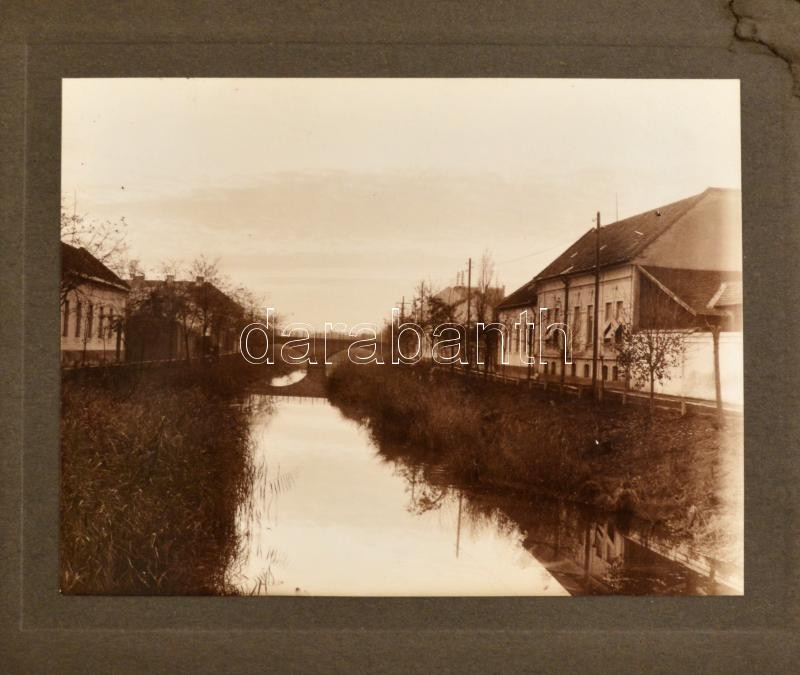 cca 1920 Gyula, a várost bemutató fotóalbum 11 db városképpel + 1 db kutyát ábrázoló fotóval, album sarkai sérültek, de a fotók épek, 9×11,5 cm - Image 3