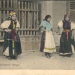 1906 Bánffyhunyad, Huedin; pártás leányok, erdélyi folklór / Transylvanian folklore (b)
