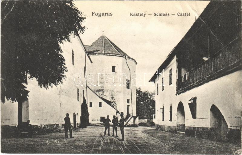 1917 Fogaras, Fagaras; Kastély, katonák. Thierfeld D. kiadása / Schloss / Castel / castle, K.u.K. soldiers (EB)
