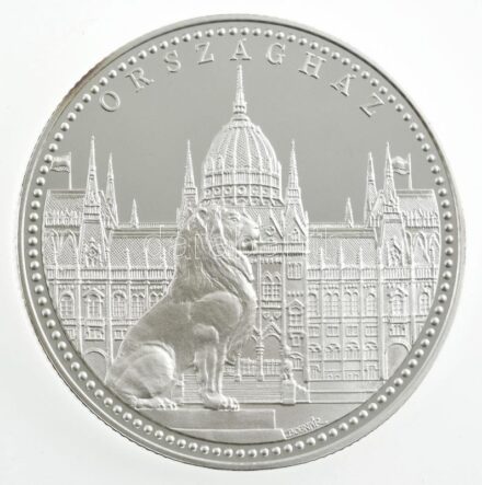 Bognár György (1944-) 'Országház' Budapest nevezetességei sorozat, Ag emlékérem dísztokban tanúsítvánnyal (31,14g/0.999/42,5mm) T:PP