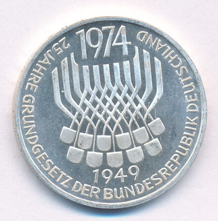 Német Szövetségi Köztársaság 1974F 5M Ag PP '25 éves az Alkotmány' Federal Republic Germany 1974F 5 Mark Ag '25th Anniversary - Constitutional Law' PP Krause KM#138
