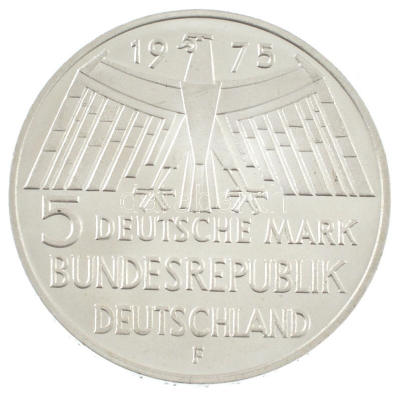 Német Szövetségi Köztársaság 1975F 5M Ag 'Európai műemlékvédelmi év' BU, szennyeződés Federal Republic Germany 1975F 5 Mark Ag 'European Monument Protection Year' C:BU dirt Krause KM#142