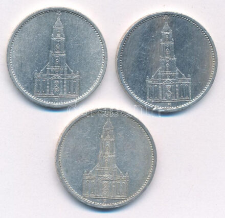 Német Harmadik Birodalom 1935A 5M Ag 'Garnisonkirche' (3x) T:2 ph. German Third Reich 1935A 5 Marks Ag 'Garnisonkirche' (3x) C:XF edge error Krause KM#83