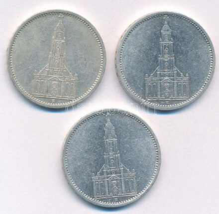 Német Harmadik Birodalom 1934A 5M Ag 'Garnisonkirche' (3x) T:2 ph. German Third Reich 1934A 5 Marks Ag 'Garnisonkirche' (3x) C:XF edge error Krause KM#83