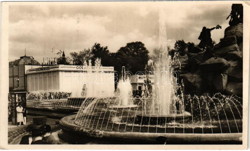 1941 Budapest, Budapesti Nemzetközi Vásár (BNV), Goldberger és Röck István pavilonjai, szökőkút + So. Stpl (EK)