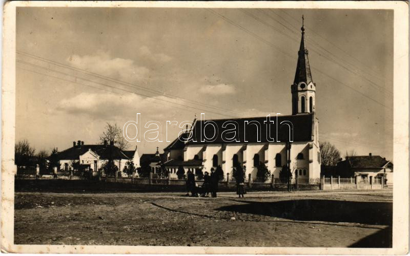 Élesd, Alesd; Római katolikus templom. Hangya szövetkezet kiadása / Catholic church (fl)