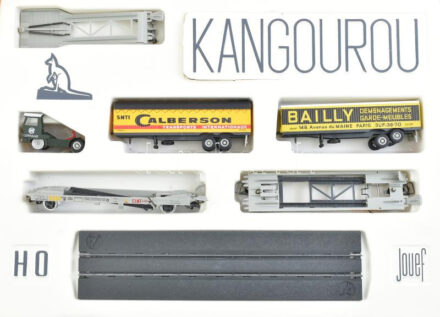 Jouef H0 664 cikkszámú 'Kangourou' vasútmodell szett, eredeti dobozában, az egyik darabja sérült / Jouef H0 No. 664 'Kangourou' model railway set, in original box, with one broken piece