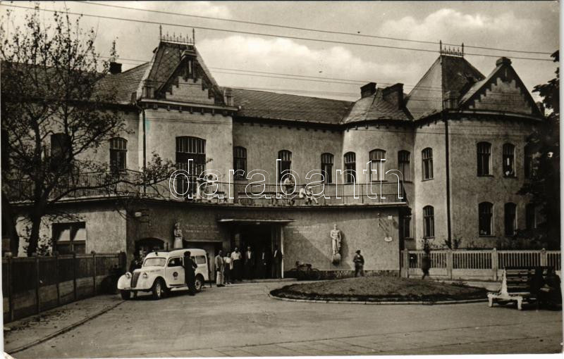 1963 Tatabánya, Állami kórház. Képzőművészeti Alap (EK)