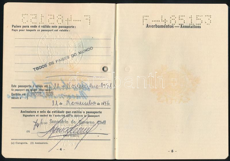 1976 Portugál útlevél / Portugese passport - Image 3