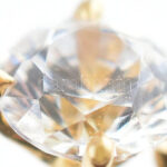 Arany (Au) 14K köves karikás fülbevalópár, jelzett, d: 1,2 cm, bruttó: 1,8 g - Image 3