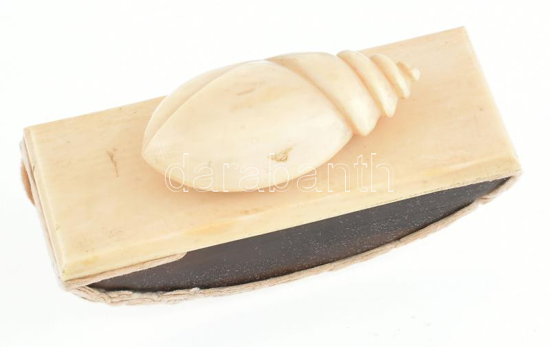 Csont tapper, kopott, h: 12 cm