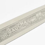 Gaúcha ezüstözött kés, Ló és patkó motívummal, nemesacél éllel. H: 28 cm - Image 3