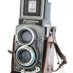 Meopta Flexaret IV.a 6x6 cm/24x36 mm kamera Belar 1:3,5/80 mm objektívvel jó állapotban, bőrtokkal. Zárhibás