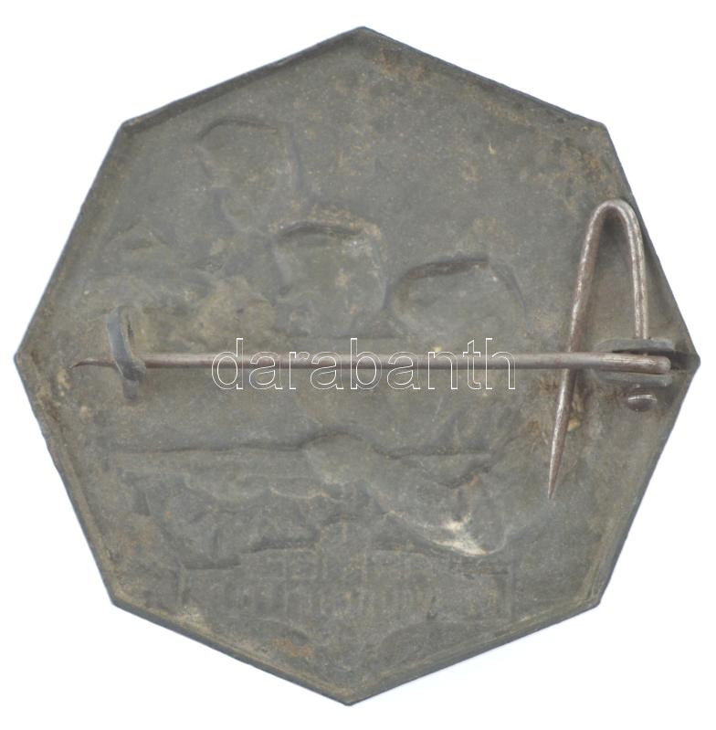 Osztrák-Magyar Monarchia 1915. 'Isonzó Hadsereg - Karácsony a fronton' Zn sapkajelvény (38mm) T:2- Austro-Hungarian Monarcy 1915. 'Isonzo Armee - Weihnachten Im Felde' Zn cap badge (38mm) C:VF - Image 2