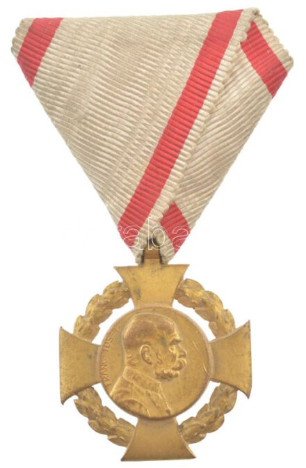 1908. 'Katonai Jubileumi Kereszt' aranyozott bronz kitüntetés mellszalagon T:2 kopott aranyozás, ütésnyom Hungary 1908. 'Diamond Jubilee Cross for the Armed Forces' gilt bronze decoration with ribbon C:XF worn gold plating, ding NMK 269.