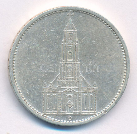 Német Harmadik Birodalom 1934D 5M Ag 'Garnisonkirche' T:2 patina, kis ph. German Third Reich 1934D 5 Reichsmark Ag 'Garnisonkirche' C:XF patina, small edge error Krause KM#83