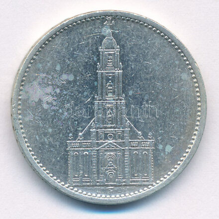Német Harmadik Birodalom 1934F 5M Ag 'Garnisonkirche' T:2,2- ph. German Third Reich 1934F 5 Reichsmark Ag 'Garnisonkirche' C:XF,VF edge error Krause KM#83
