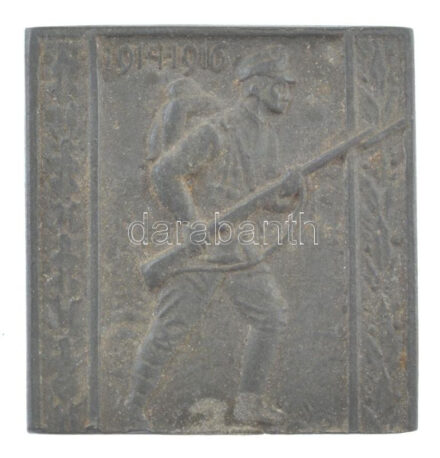 Osztrák-Magyar Monarchia 1916. '1914-1916 ' rohamozó honvédet ábrázoló Zn sapkajelvény (29x27mm) T:2 patina, anyaghiány Austro-Hungarian Monarchy 1916. '1914-1916' depiction of a dashing patriot, Zn cap badge (29x27mm) C:XF patina, missing